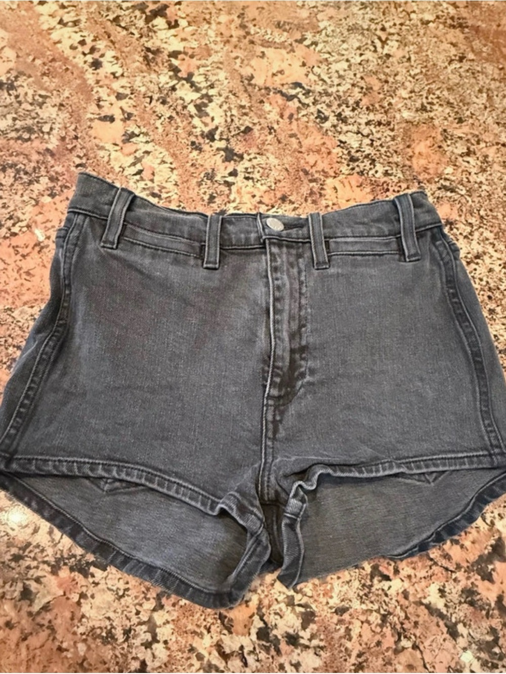 Aritzia Lola Clean Cheeky Shorts